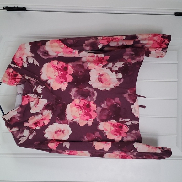 Old Navy Floral Sweatshirt Bottom Draw String - Picture 3 of 3